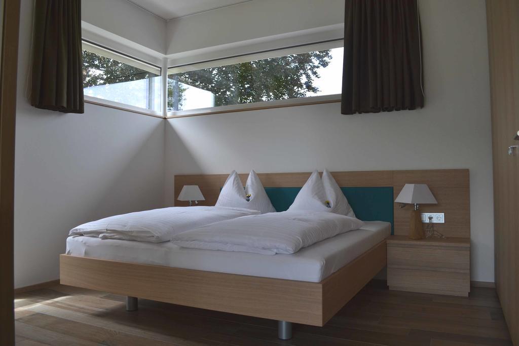 Seeappartements Buerger Krumpendorf Bagian luar foto